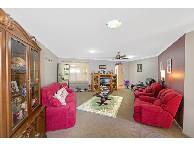 137 Manoa Road, Budgewoi NSW 2262