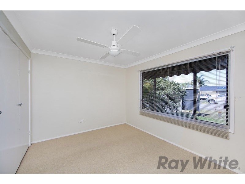 17 Suffolk Street, Gorokan NSW 2263