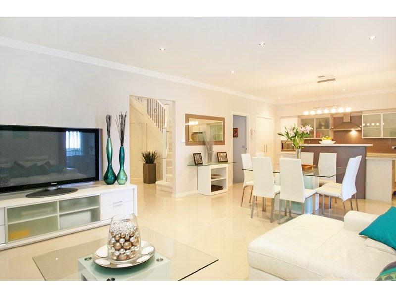 11 Haven Crescent, Woongarrah NSW 2259