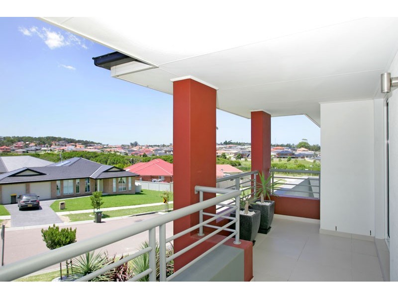 11 Haven Crescent, Woongarrah NSW 2259