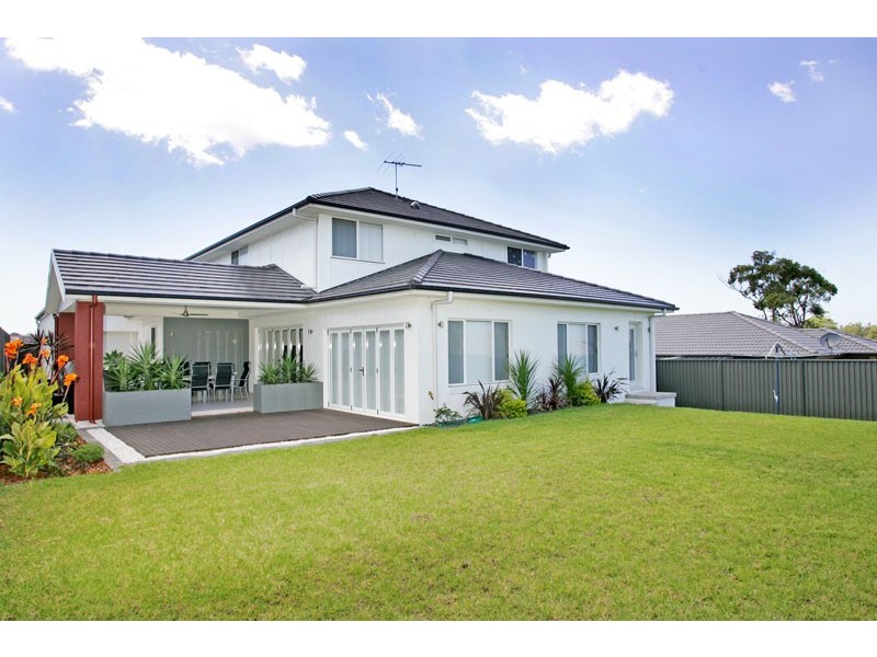 11 Haven Crescent, Woongarrah NSW 2259