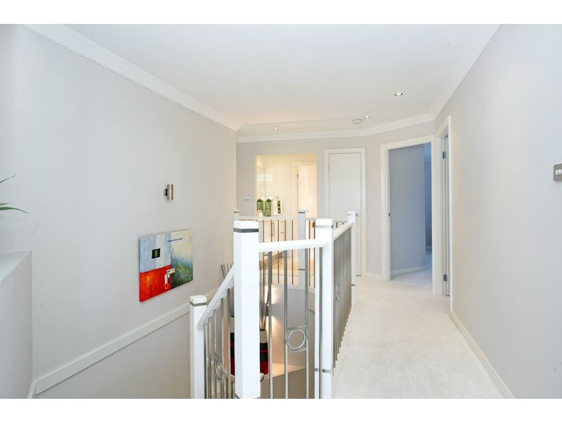 11 Haven Crescent, Woongarrah NSW 2259