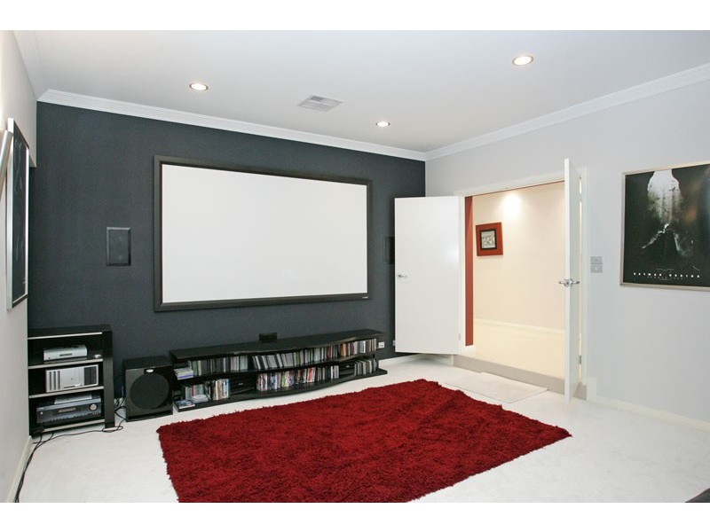 11 Haven Crescent, Woongarrah NSW 2259