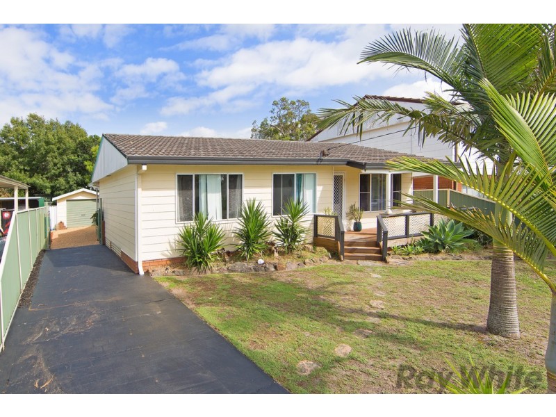 13 Kewalo Avenue, Budgewoi NSW 2262