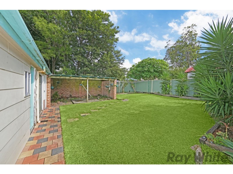 13 Kewalo Avenue, Budgewoi NSW 2262