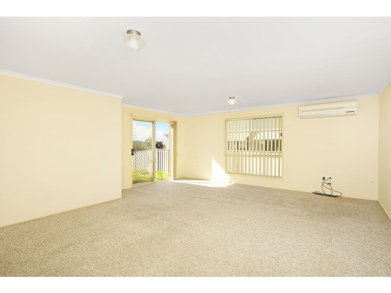17 Winchester Drive, Lake Munmorah NSW 2259
