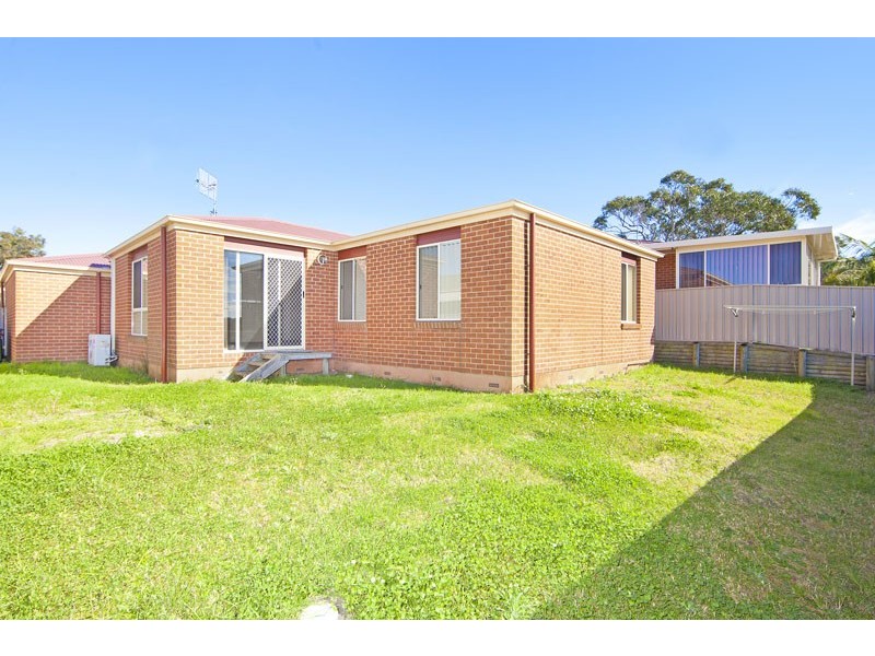 17 Winchester Drive, Lake Munmorah NSW 2259