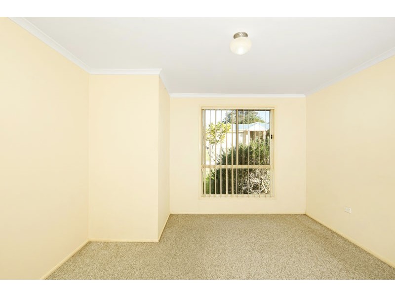 17 Winchester Drive, Lake Munmorah NSW 2259