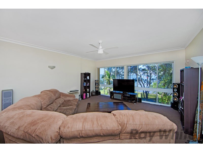 90 Marks Road, Gorokan NSW 2263