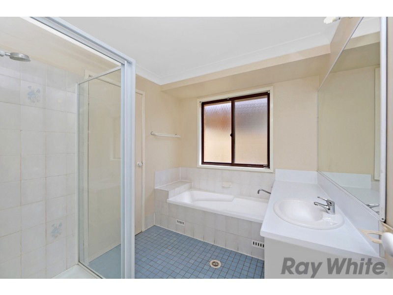 25 Casurina Close, Lake Haven NSW 2263