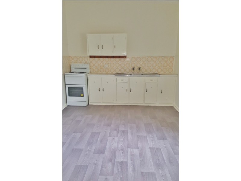 1/97 Vales Road, Mannering Park NSW 2259