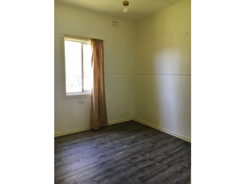 2/97 Vales Road, Mannering Park NSW 2259