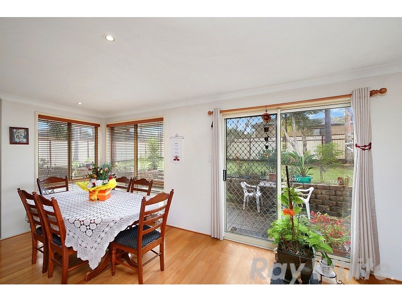 12 Hamlyn Road, Hamlyn Terrace NSW 2259