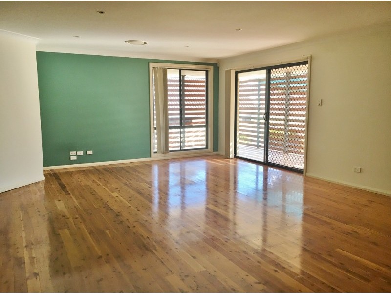 7 Highberry St, Woongarrah NSW 2259