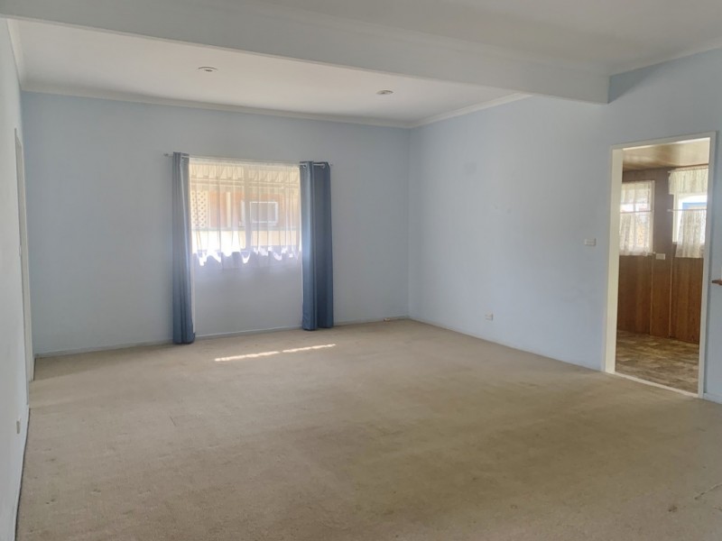 13 Wallarah Road, Gorokan NSW 2263