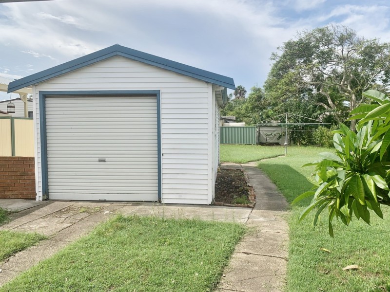 13 Wallarah Road, Gorokan NSW 2263