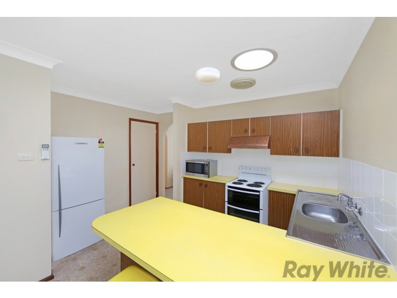 2/96 Wallarah Road, Gorokan NSW 2263