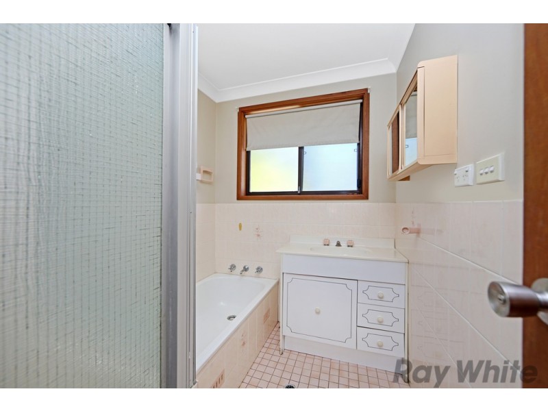 16 Sunrise Avenue, Budgewoi NSW 2262