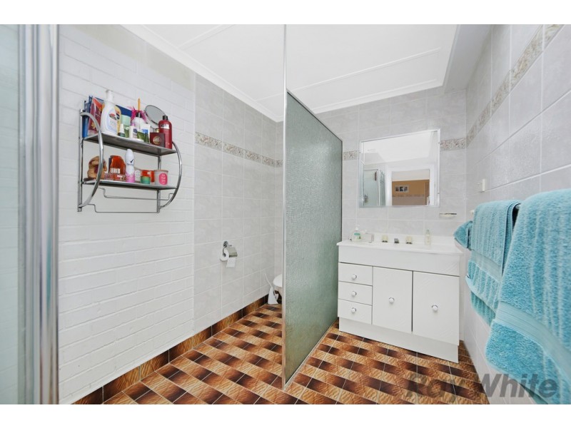 16 Sunrise Avenue, Budgewoi NSW 2262