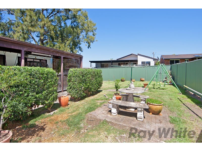 34 Dalton Avenue, Kanwal NSW 2259