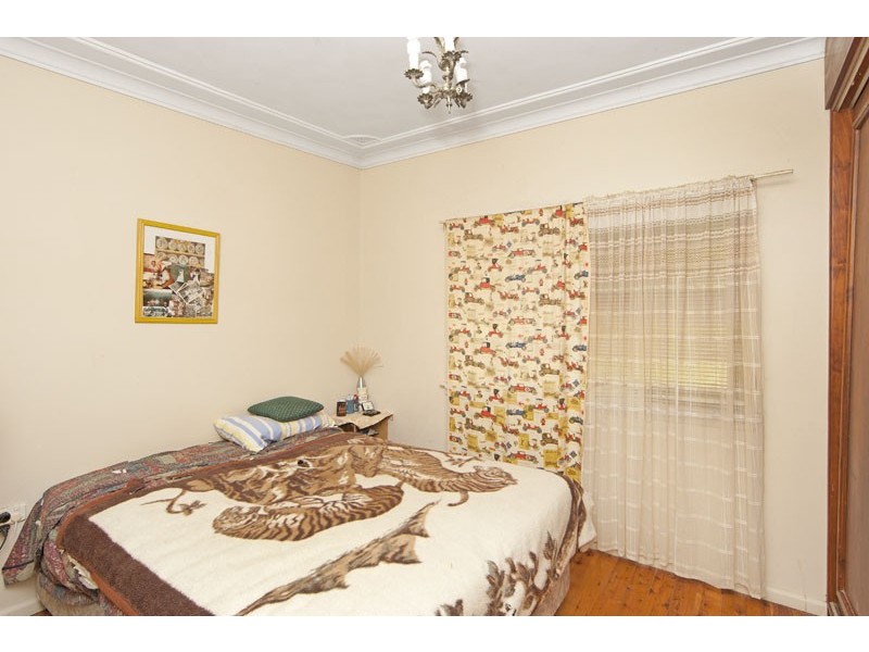 4 Manuka Parade, Gorokan NSW 2263