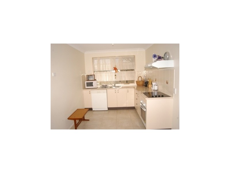 2 Kyamba Close, San Remo NSW 2262