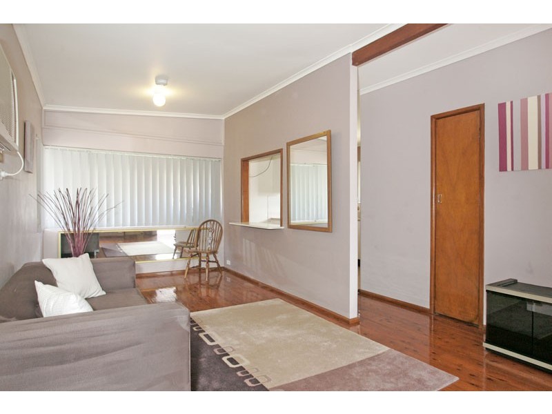 11 Koorana Avenue, Gorokan NSW 2263
