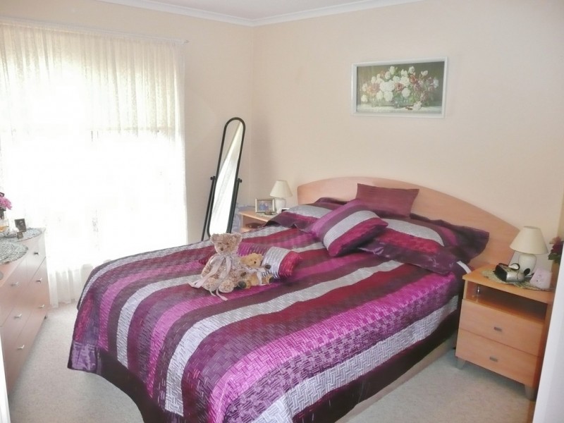 4 Lawver Crescent, Lake Munmorah NSW 2259