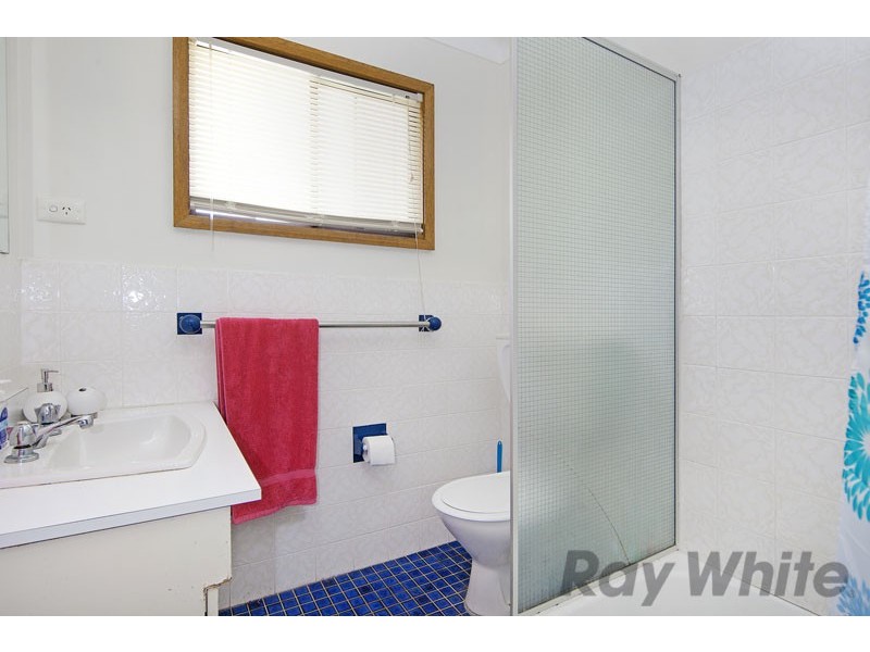 15 Koorana Avenue, Gorokan NSW 2263