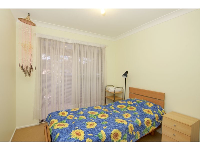 37 Donald Avenue, Kanwal NSW 2259