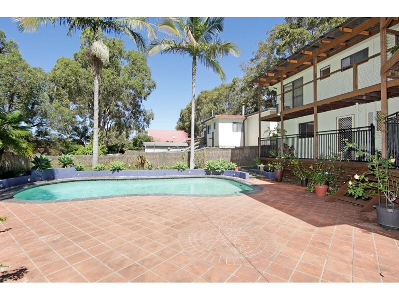 37 Donald Avenue, Kanwal NSW 2259