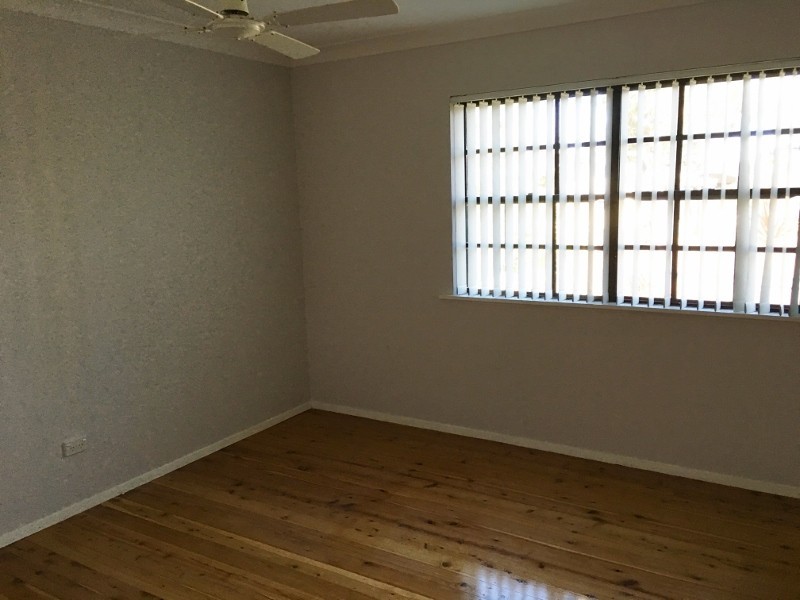 31 Jetty Avenue, Charmhaven NSW 2263