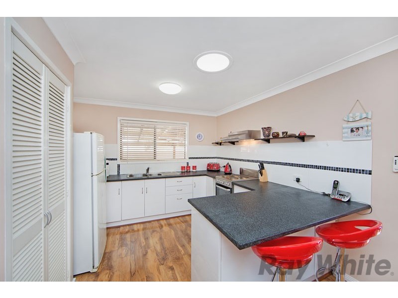 6 Taloma Street, Gorokan NSW 2263