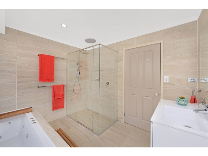 3 Rosemount Avenue, Lake Munmorah NSW 2259