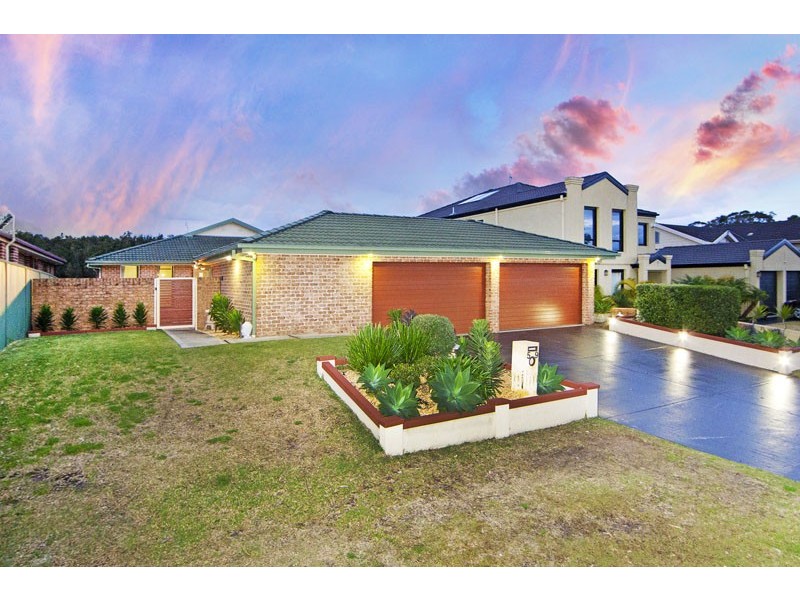 59 Elizabeth Bay Drive, Lake Munmorah NSW 2259
