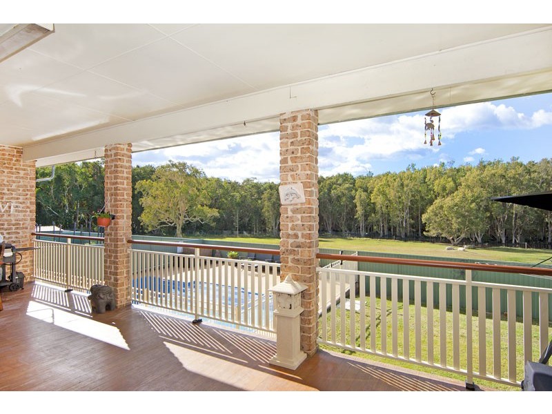 59 Elizabeth Bay Drive, Lake Munmorah NSW 2259