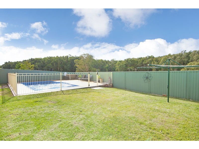 59 Elizabeth Bay Drive, Lake Munmorah NSW 2259