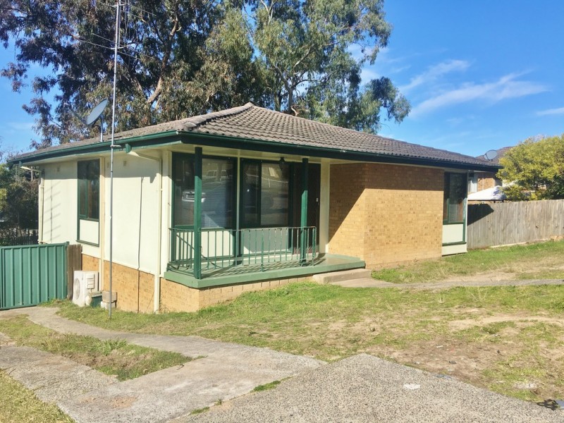 14 Sally Close, Lake Haven NSW 2263