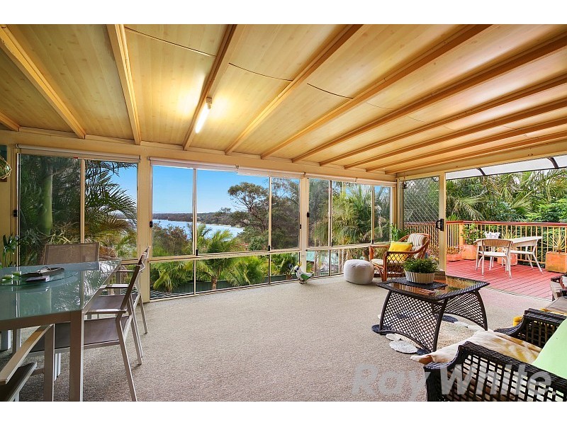 102 Terence Ave, Lake Munmorah NSW 2259