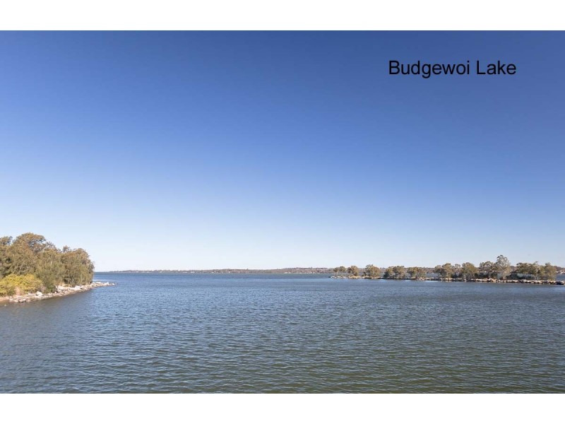 6 Barker Ave, San Remo NSW 2262