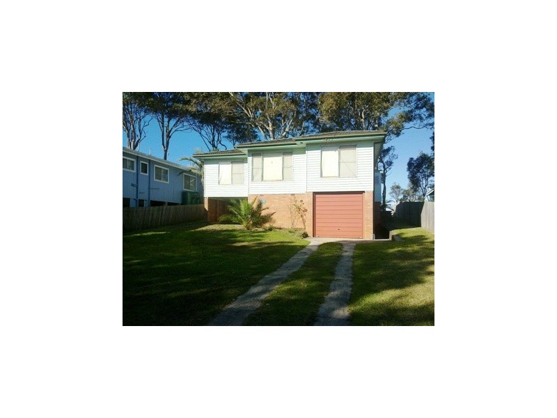 432 Tuggerawong Rd, Tuggerawong NSW 2259