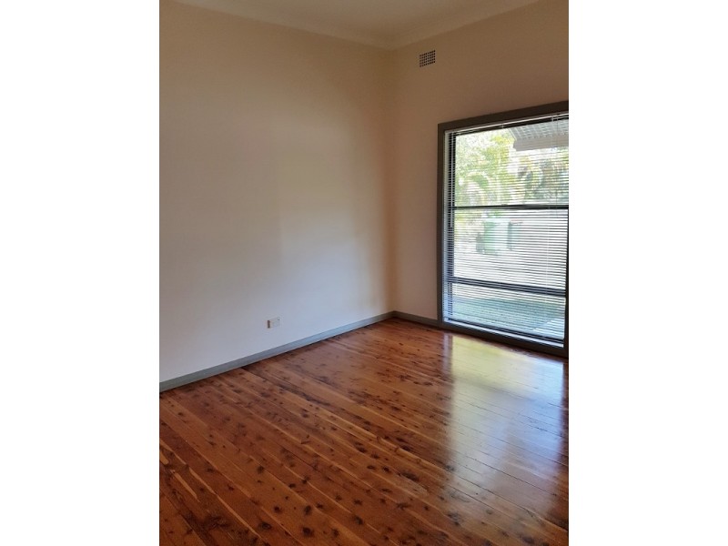 25a Vena Ave, Gorokan NSW 2263