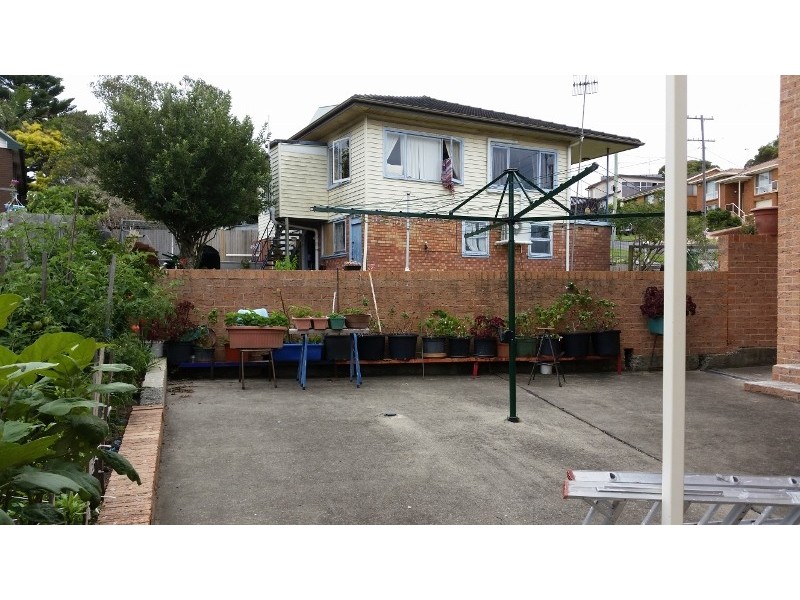 2/9 Diamond Head Dr, Budgewoi NSW 2262