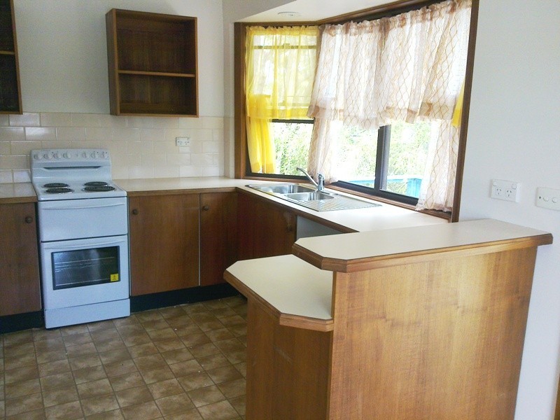 6 Hastings Street, Rocky Point NSW 2259