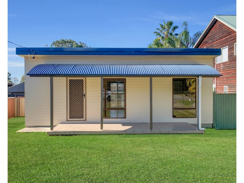 25a Vena Ave, Gorokan NSW 2263