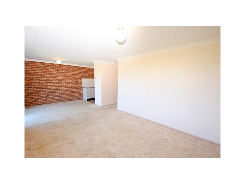 60 Roper Road, Blue Haven NSW 2262