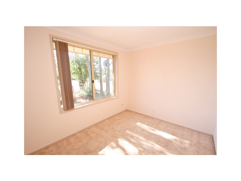 60 Roper Road, Blue Haven NSW 2262