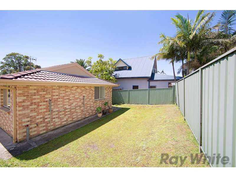 130 Scenic Drive, Budgewoi NSW 2262