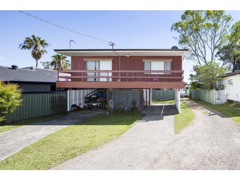 25 Ourringo Avenue, Lake Haven NSW 2263