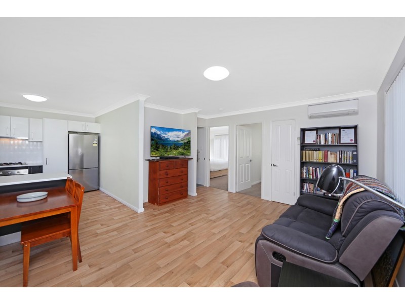 25 Ourringo Avenue, Lake Haven NSW 2263